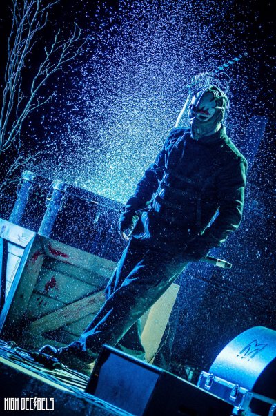 Один из вокалистов Mushroomhead покидает коллектив