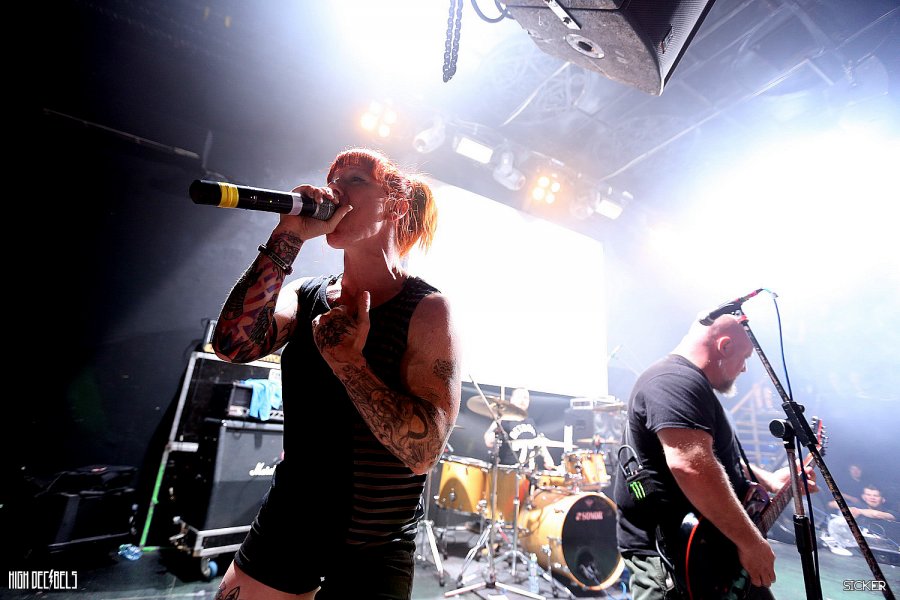 Фотоотчет с концерта Walls Of Jericho (2016.06.23 - Москва - Brooklyn)